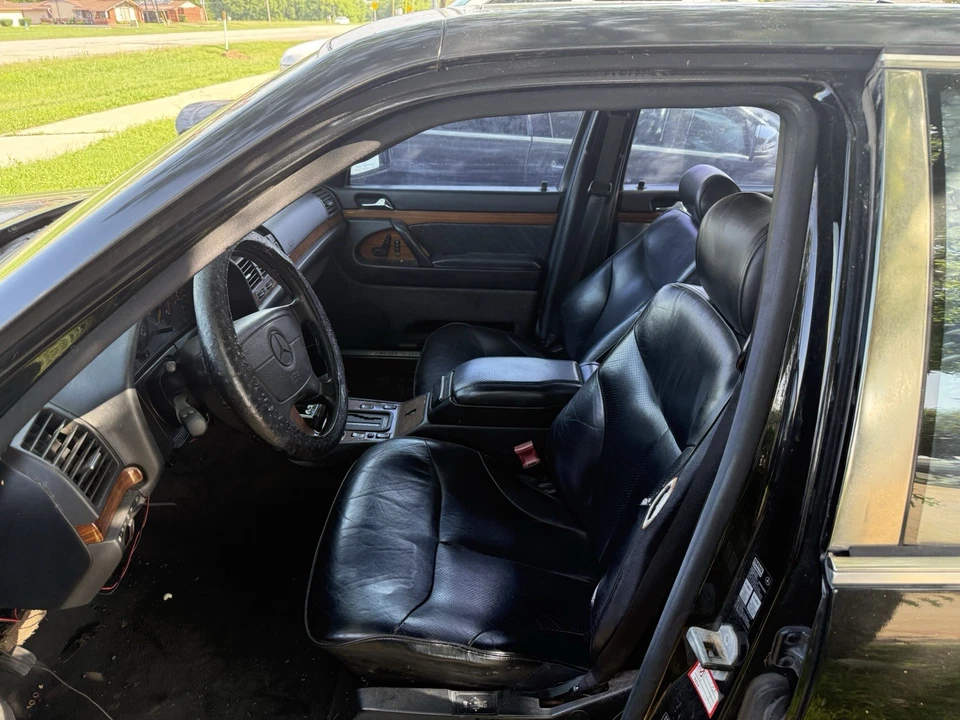 Mercedes-Benz 300 SD 1993 Foto 4 de 4