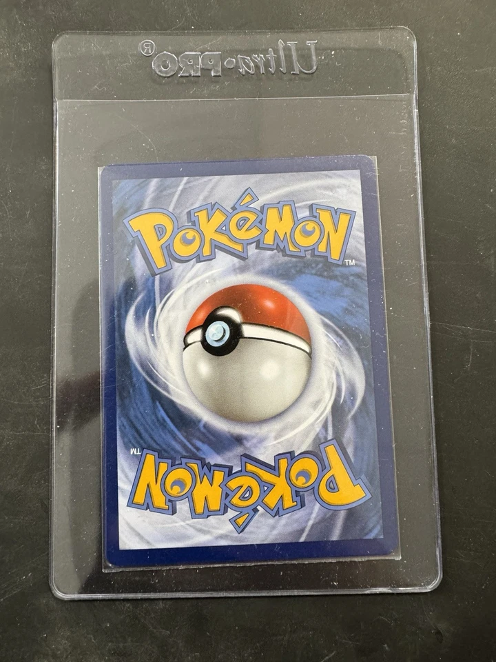 Shining Magikarp 66/64 Celebrations: Classic Collection Holo - Image 2 of 2