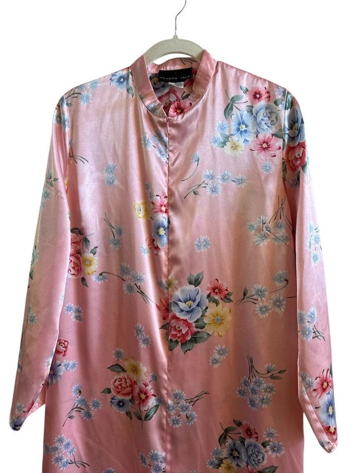 August Silk Pink Floral Woman’s 1/4 Zip Lightweight Size Large Silky Robe - Image 2 of 4