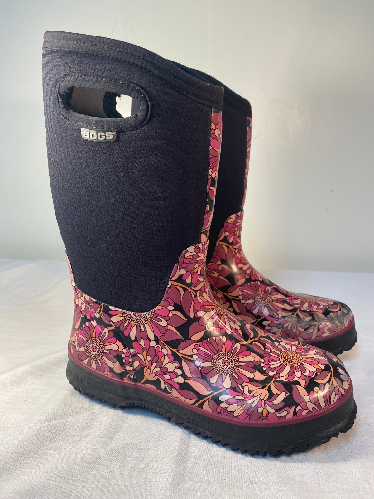 BOGS Classic Mumsie Boots Big Kid's Youth Insulated Winter - US 5