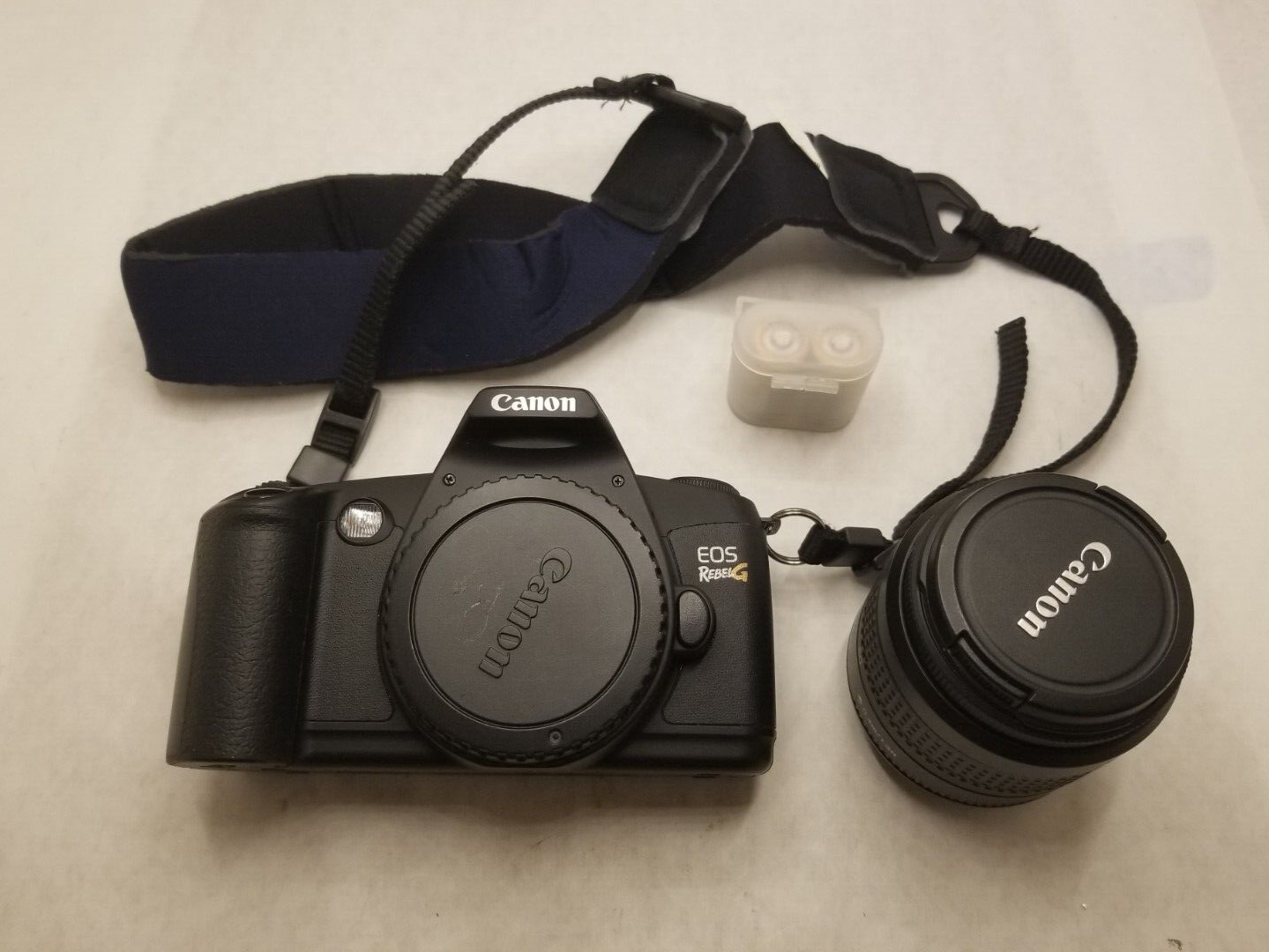 Canon EOS Rebel G 35mm SLR Film Camera Canon 3580mm EF Zoom Lens EUC