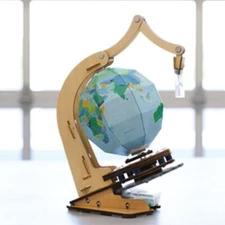 Kiwi Co Eureka Crate Mechanical Globe #F1914-EGLB STEM Engineering Box