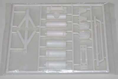 AMT PETERBILT WRECKER 1133/06  PARTS  UPPER & LOWER SPOOL+BOOM REST+MORE 1:25
