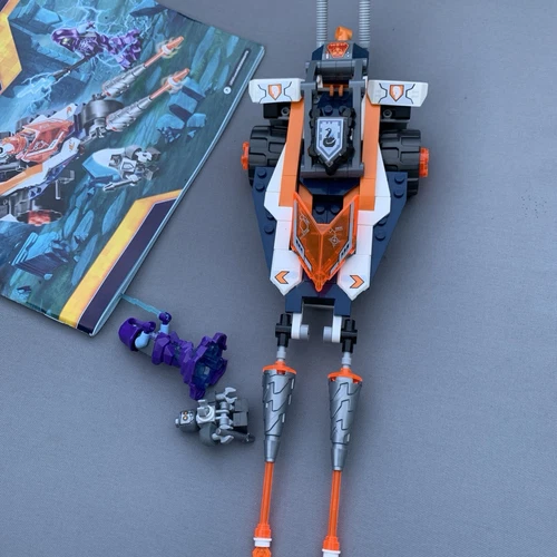 LEGO NEXO KNIGHTS: Lances Doppellanzen-Cruiser (70348)