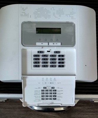 Visonic Power Master 30 G2 Zentrale inkl. Programmiersoftware
