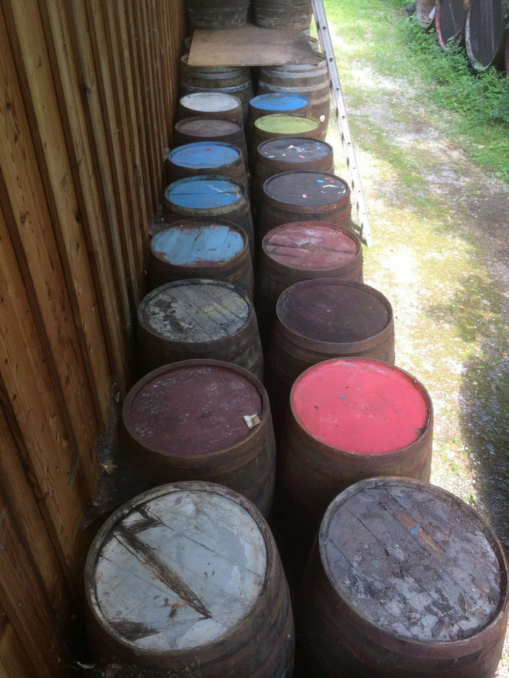 Stehtisch Holzfaß Whiskyfaß Faßtisch gebraucht Whisky Eichenfaß Tischfaß Tisch - Bild 3 von 4