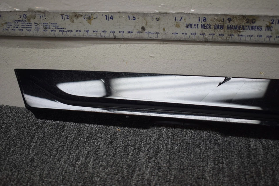 AUDI Q7 MOLDURA PUERTA FÁBRICA OEM Foto 2 de 4