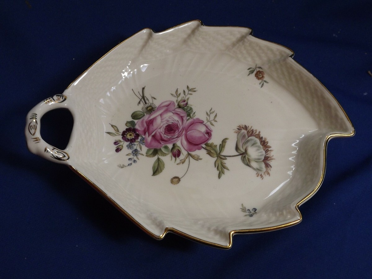 Lekven Design パピヨン 絵皿 デンマーク 廃番 7167 ROYAL COPENHAGEN CHINA FRIJSENBORG PATTERN # 910/1866 HANDLED