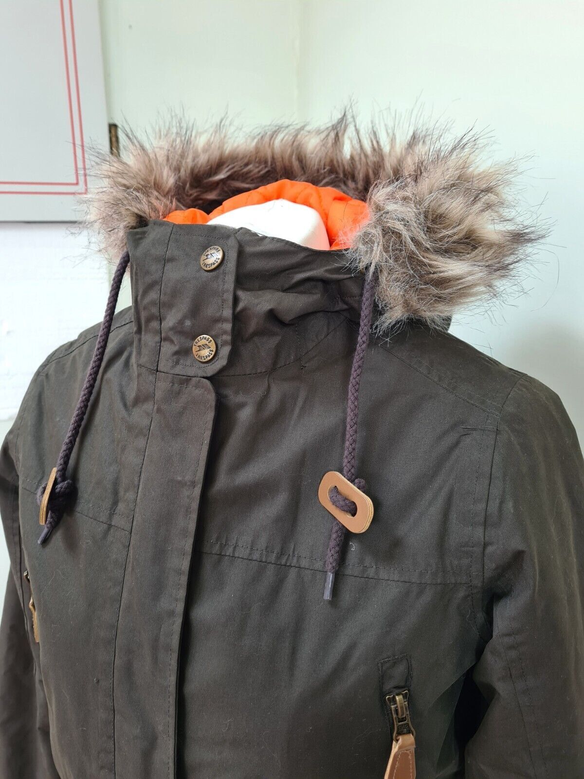 RRP £125 Trespass Waterproof 5000mm Parka Jacket Size 8 Khaki Perfect Condition image 5