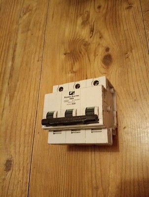 Federal Electric Stablok HDA D20 D 20 20 Amp dreipolig geprüft SCHNELLER VERSAND 