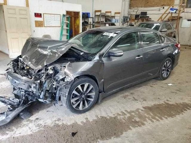 Juego de tuercas Nissan Altima 2017 2016 Foto 4 de 4