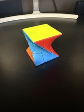 Rubiks Twist Cube