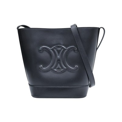 CELINE Cuir Triomphe Shoulder Bag Calfskin Black 198243DU3.38NO