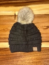 C.C Exclusives Women’s Black Knit Beanie With Faux Fur Pom Pom, One Size