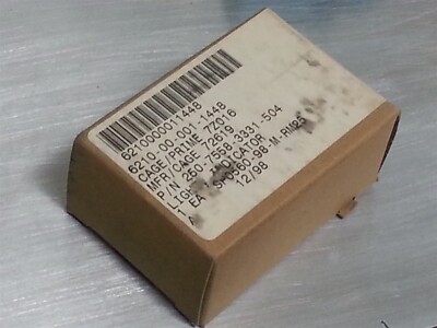 箱 Dialight Panel Round Red Light Indicator # 250-7558-3331-504 for T