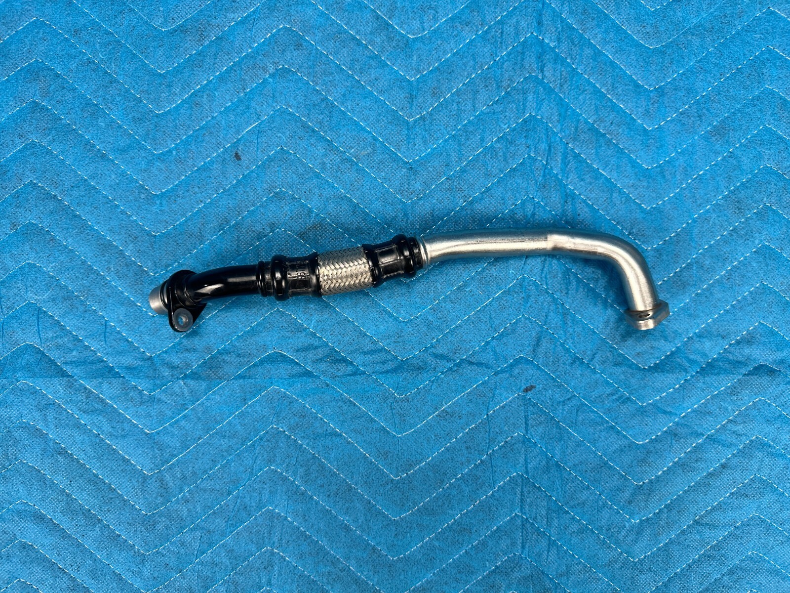 Bentley Flying Spur Turbocharger Return Oil Line Pipe Driver Side 2006-2012 OEM