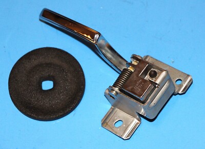 1971-76 CADILLAC OEM INTERIOR DOOR PULL HANDLE PASSENGER SIDE - 9834764