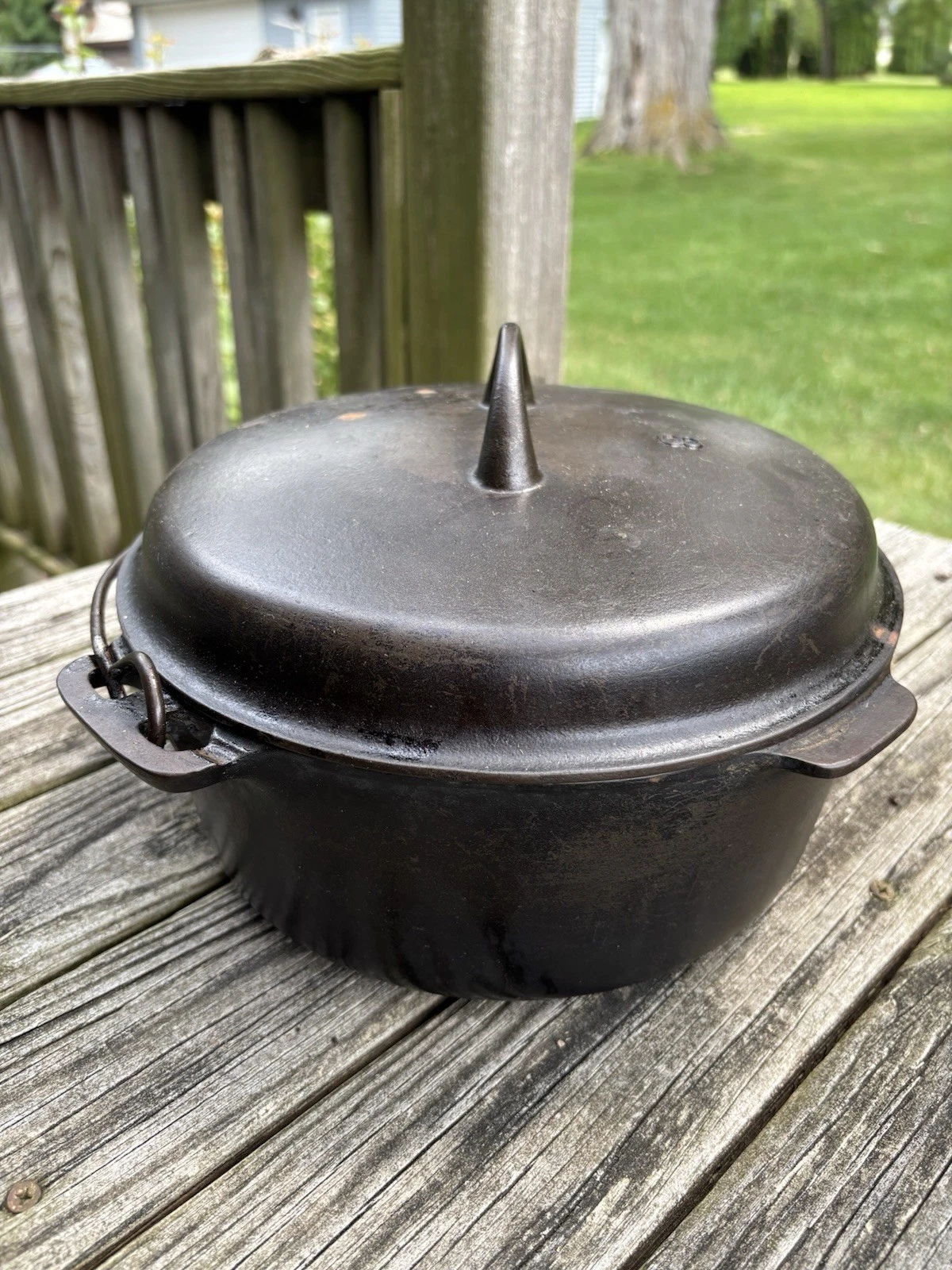 Griswold Iron Mountain #8 Dutch Oven No 1036 W/ Matching Lid No 1037 Heat Ring