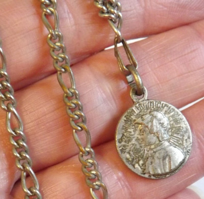 Saint Elizabeth Ann Seton patron of in law problem pendant necklace relic medal