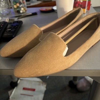 Musshoe Women's Pointed Toe Beige Suede Flats with memory foam size 8