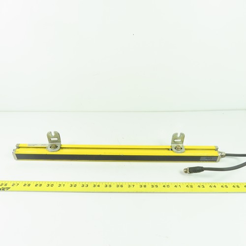 Leuze SD4R30-450G SOLID-4 Receiver Safety Light Curtain 30mm Res 450mm Height