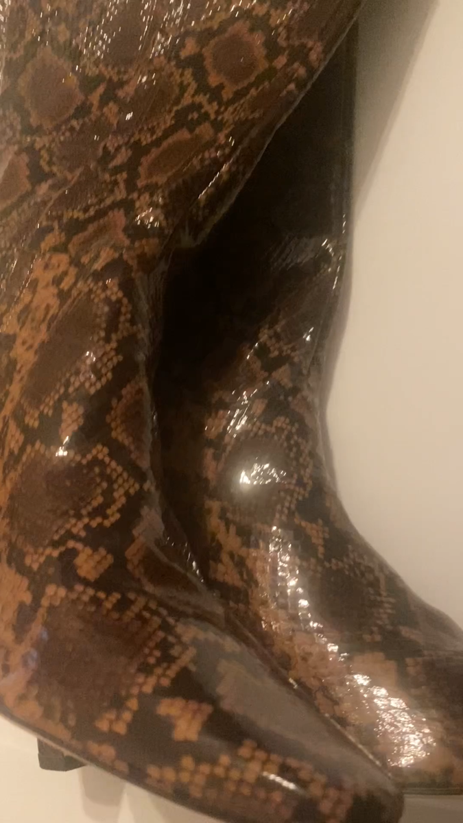 Antonio Melani Snake Patent Leather Tall Dress Boots Wide Calf Ladies Size 8M | eBay Antonio Melani Snake Patent Leather Tall Dress Boots Wide Calf Ladies Size 8M | eBay