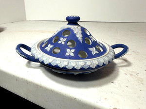 Rare - 19th Century - Wedgwood Dipped Blue Jasperware Potpourri with Handles