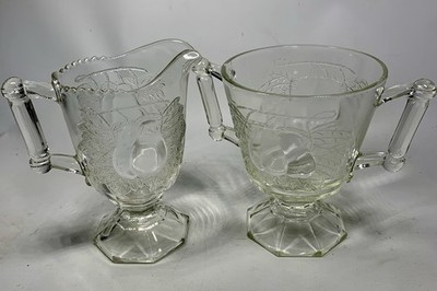Jeannette Glass Baltimore Pear Creamer And Sugar