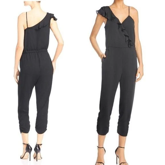 Macacão Parker Feminino Addison Assimétrico Um Ombro Preto Babado Crop 10 - Imagem 2 de 4