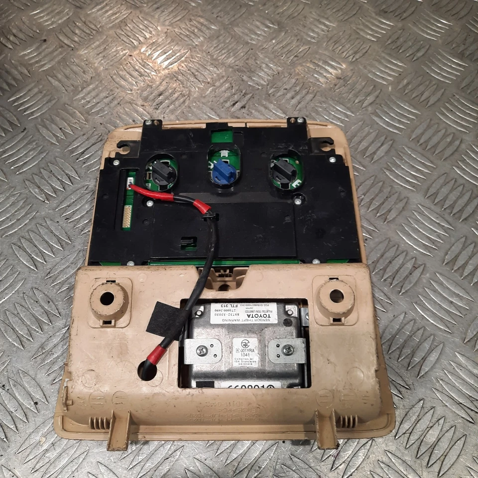 Luz de techo interior delantera Lexus IS250 2007 89732-53050 Foto 2 de 4