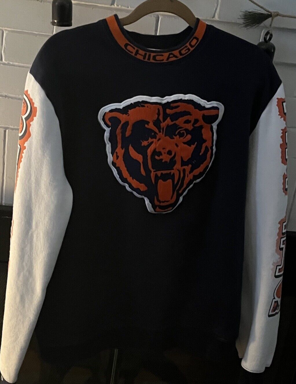 Picture 2 of 12