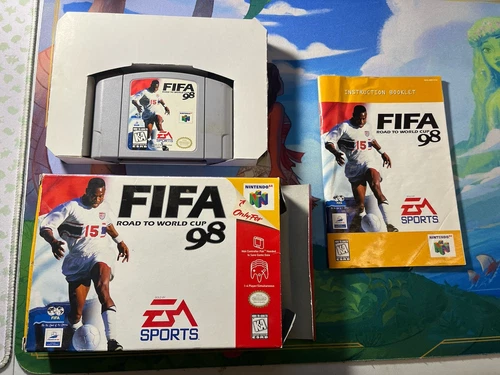 FIFA: Road to World Cup 98 With Box + Manual (Nintendo 64, 1997)