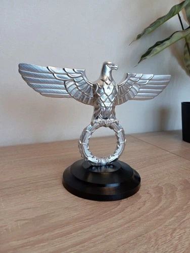3D printed scale resin replica of desktop silver color eagle paperweight statue