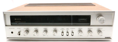 Sanyo DCX-2500K Stereo Receiver im Holzgehäuse /BB11905