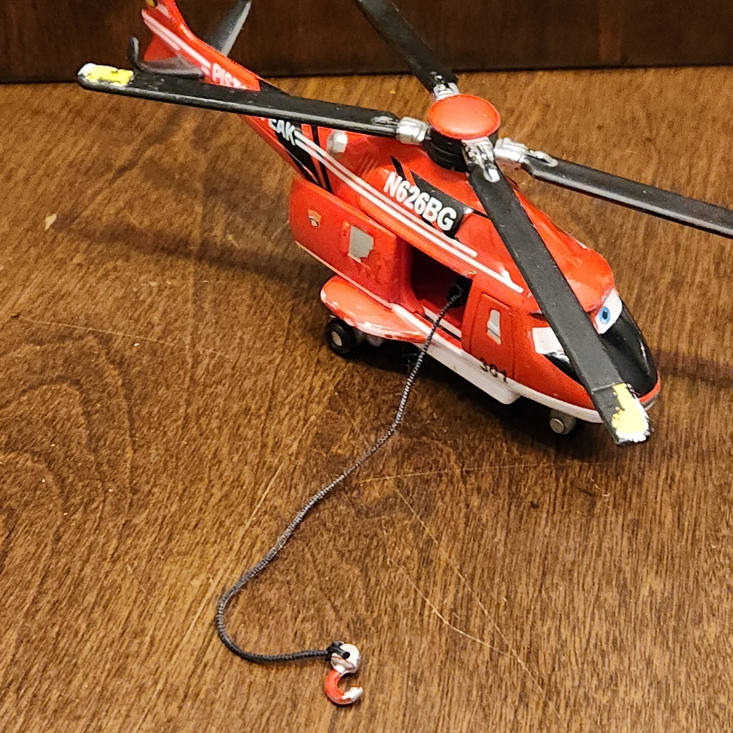 Disney Pixar Planes Piston Peak Red Blade Ranger Helicopter Diecast
