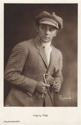 499475) Schauspieler Fotokarte   -   Harry Piel, Regisseur