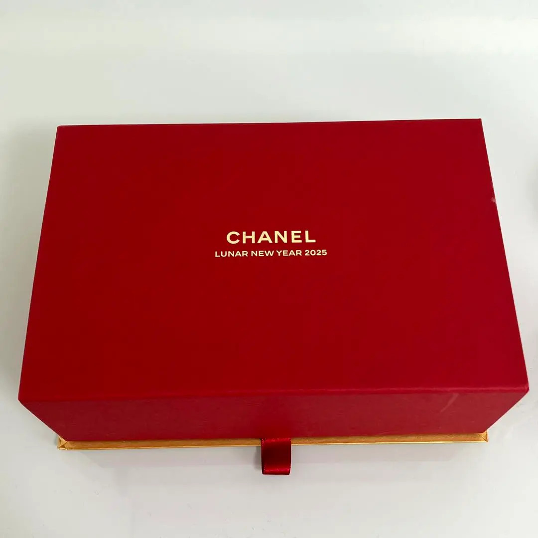 CHANEL Exclusive 2025 Lunar New Year Candle Box Rare New Unused