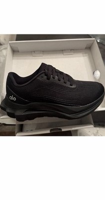 Alo Runner Shoes Size 7 for Woman