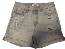 JUDY BLUE Shorts Cuffed Southwest Patches Tribal Aztec Women’s size MEDIUM