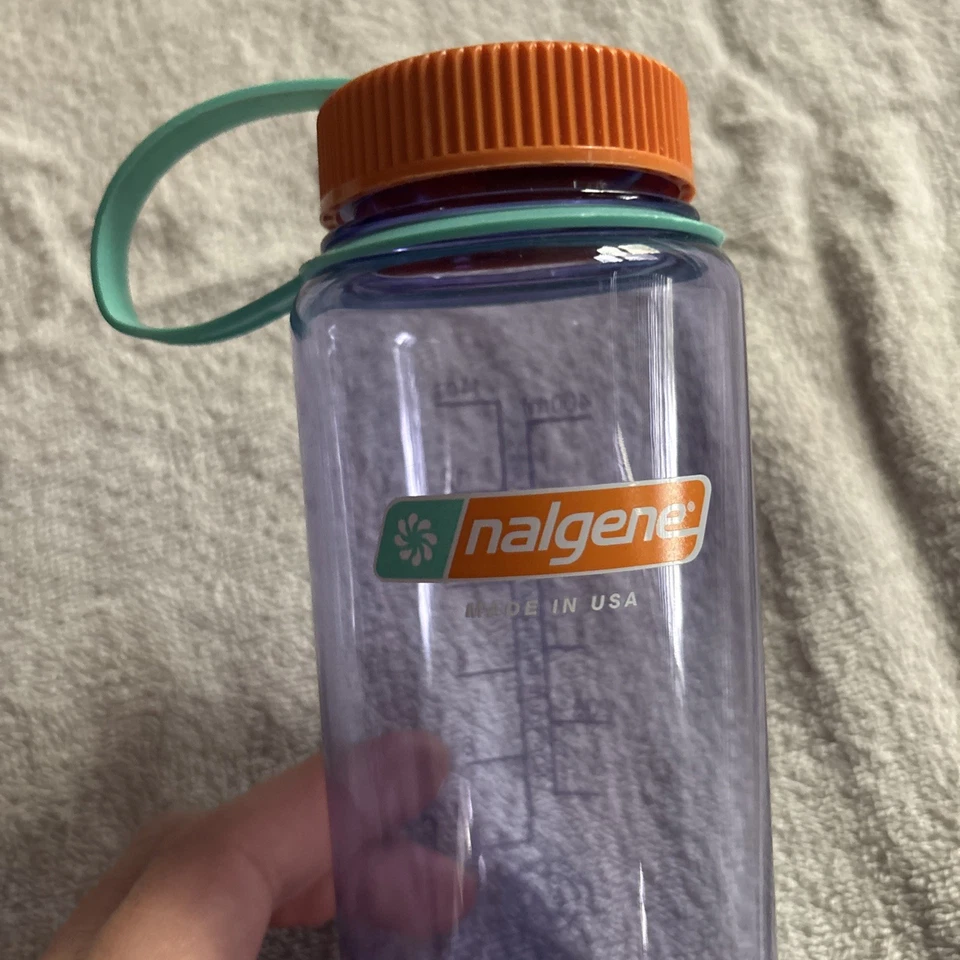 Nalgene Water Bottle: 16 OZ Leak-Proof Design for Active Lifestyles - Image 2 of 4