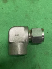 Crawford Swagelok SS-810-8-8 Elbow Connector Fitting 1/2" Tube x 1/2" Female NPT