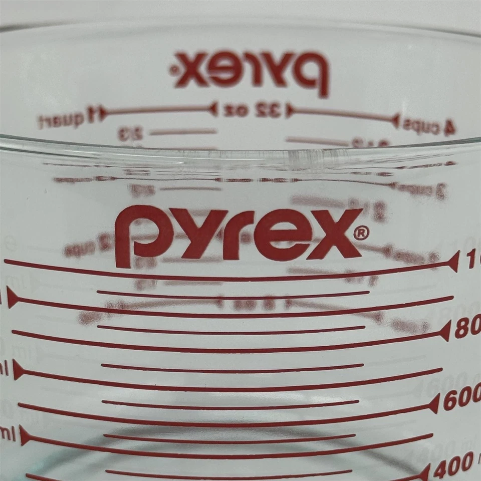 Taza Medidora Pyrex 1 Cuarto Transparente con Medidas Rojas Mango Abierto Foto 3 de 4