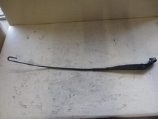 9S5117527BA  WISCHERARM RECHTS VORNE FORD KA 2 (RU8) 2008-2010