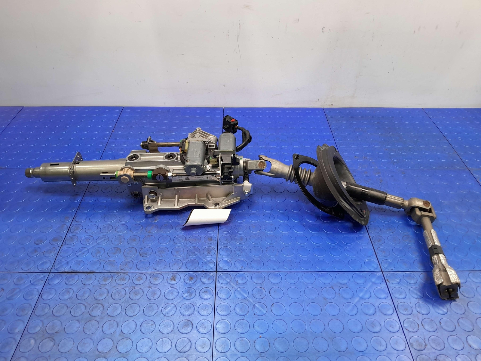17-24 Maserati Ghibli Power Adjustable Steering Column Bare Genuine OEM