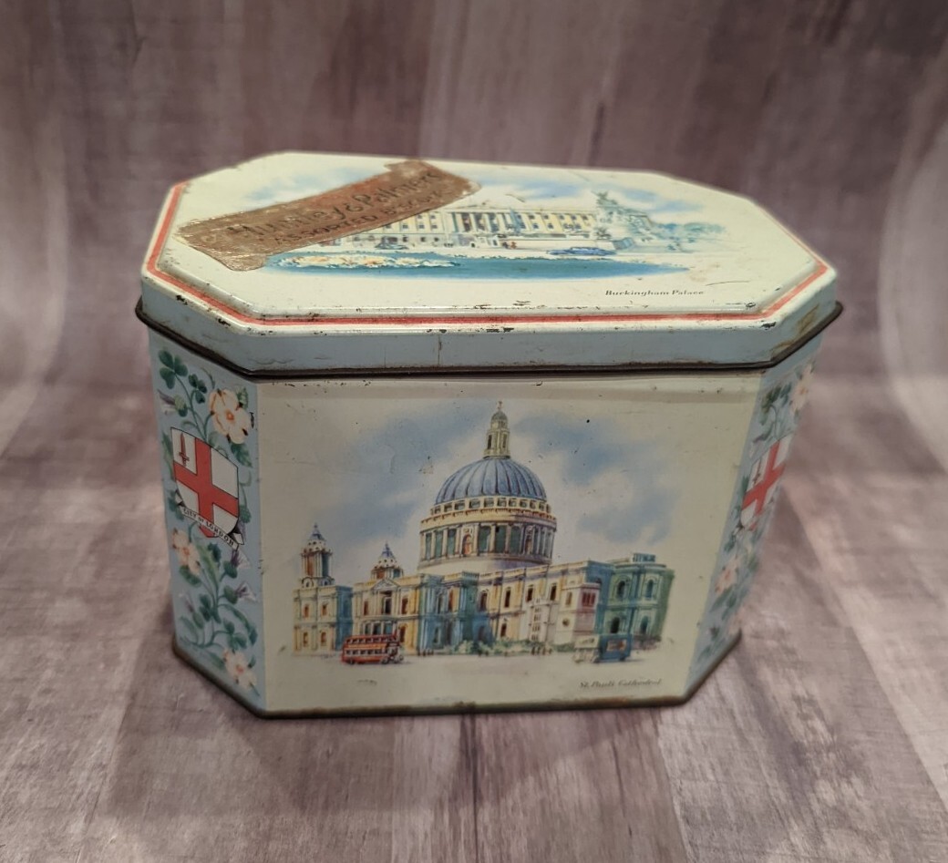 Huntley & Palmers biscuits Vintage Tin England Landmarks | eBay