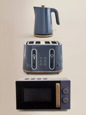 Marine Holz Wasserkocher und 4 Scheiben Toaster Set Scandi und 17L Mikrowelle Set - Brandneu