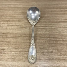 Vintage 1881 Rogers 1908 LA VIGNE Grape Sugar Spoon Silverplate Flatware