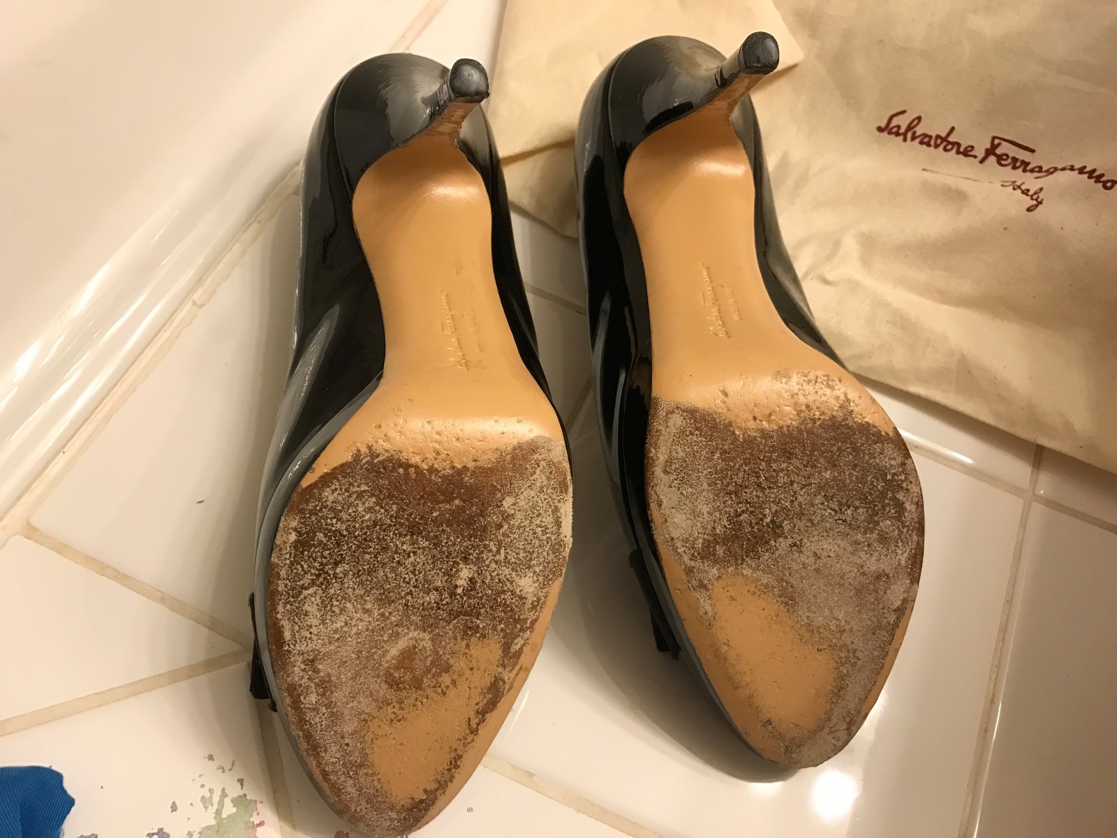 Salvatore Ferragamo Pimpa Patentes BOMBAS Tacones Altos BOMBAS Patentes Negro Talla 7.5 M 9c59c1 Salvatore Ferragamo Pimpa Patentes BOMBAS Tacones Altos BOMBAS Patentes Negro Talla 7.5 M 9c59c1