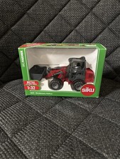 Siku 3059 in 1:32, Weidemann Hoftrac 1770 in dunkelrot, NEU in OVP