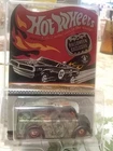 Vintage 2002 Hot Wheels/ Halloween Exclusive { Scary Dairy Delivery #23/ graphic